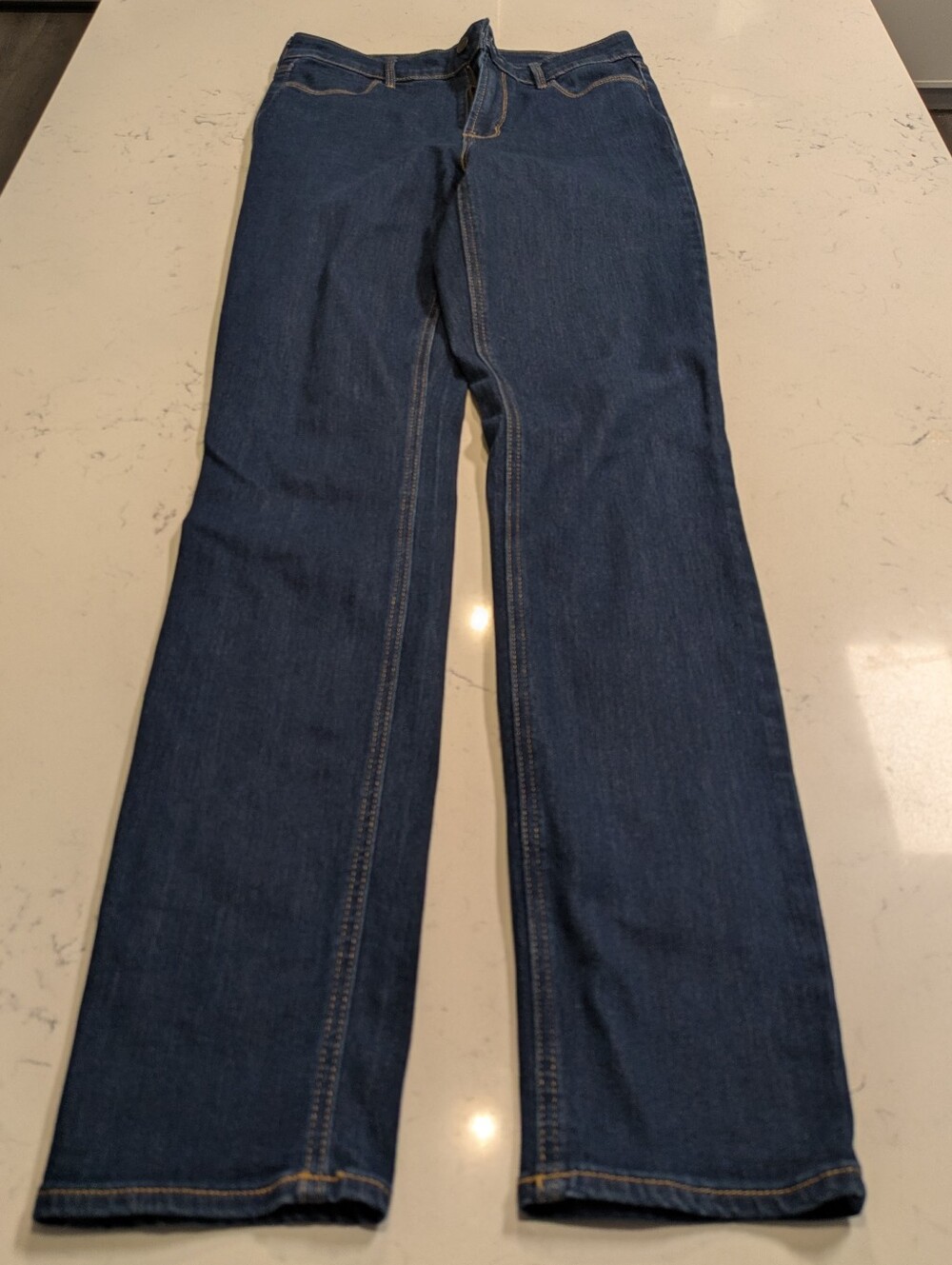 Old Navy Classic Women's Dark Wash Straight-Leg Jeans 6T